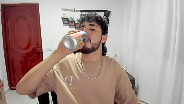 DmitriSanders online show from April 24, 2026, 12:35 am