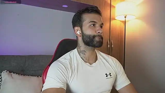 MarkHazze online show from March 7, 2026, 11:24 pm