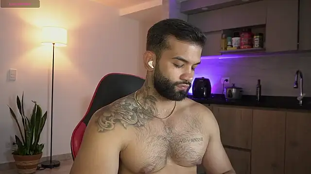 MarkHazze online show from March 19, 2026, 12:25 am