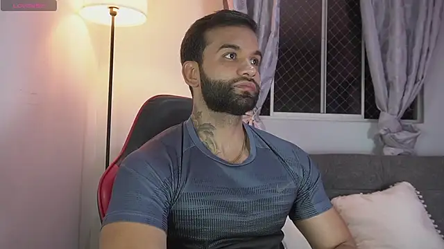 MarkHazze online show from April 21, 2026, 12:12 am