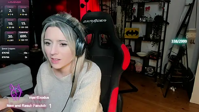 Lisaonthemoon online show from March 17, 2025, 12:30 am