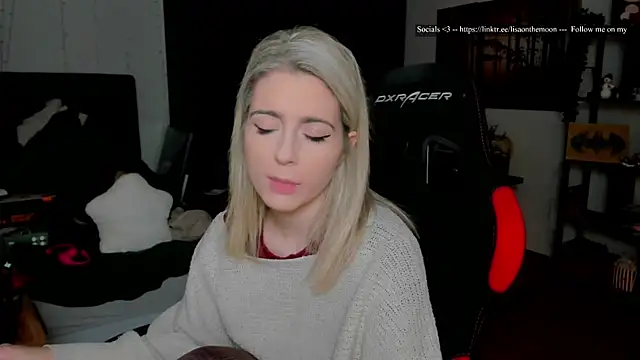 Lisaonthemoon online show from January 17, 2026, 6:33 pm