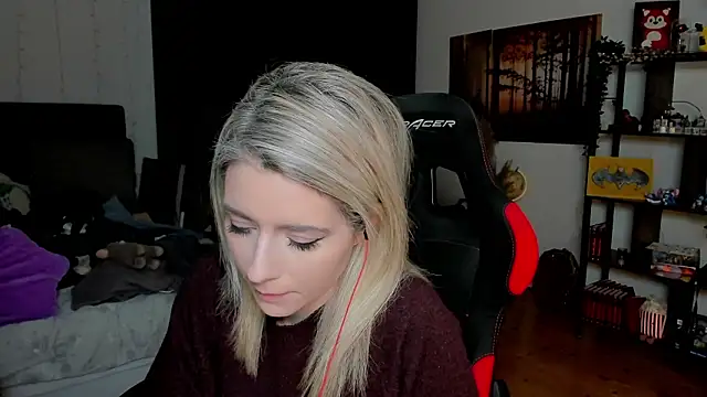 Lisaonthemoon online show from February 20, 2026, 3:01 pm