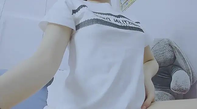 Linh diudang online show from February 4, 2025, 3:11 am