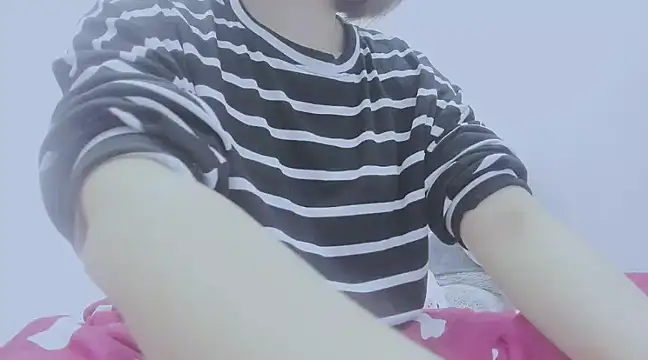 Linh diudang online show from February 23, 2025, 2:40 am