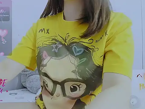 Linh diudang online show from November 21, 2025, 2:32 am