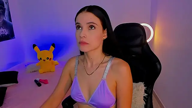 melanyrouse1 online show from February 23, 2026, 7:33 pm