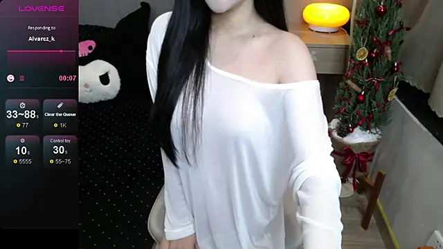 Snapshot of _Viviann_ chatting on December 22, 2025, 10:12 am Viviann online show from December 22, 2025, 10:12 am