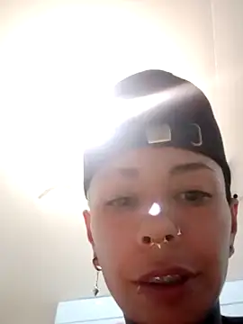 real fenix online show from February 10, 2025, 2:41 am