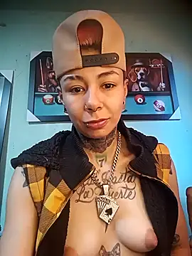 real fenix online show from September 20, 2025, 9:49 pm