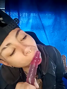 real fenix online show from November 23, 2025, 3:34 pm