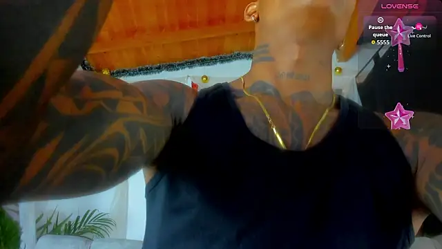 esteveen ortegas  online show from February 21, 2026, 3:57 pm