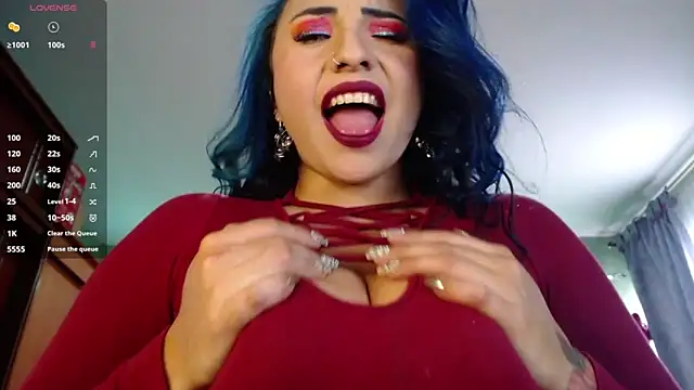 black wiidow online show from January 30, 2025, 8:53 pm