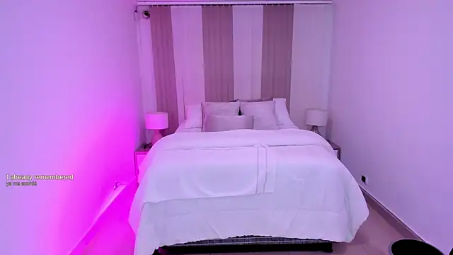 Leah Grey online show from November 13, 2025, 11:31 am