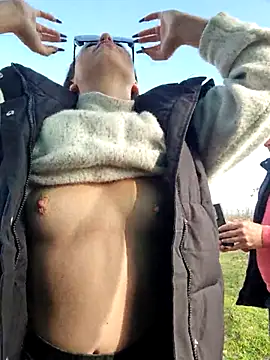 -Pupsiki- online show from November 9, 2025, 7:50 am