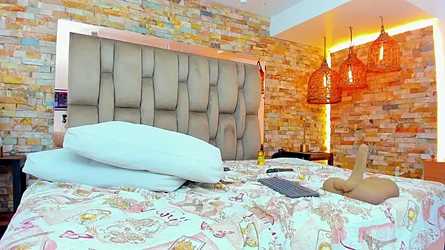 karla dunn online show from February 6, 2025, 11:04 pm