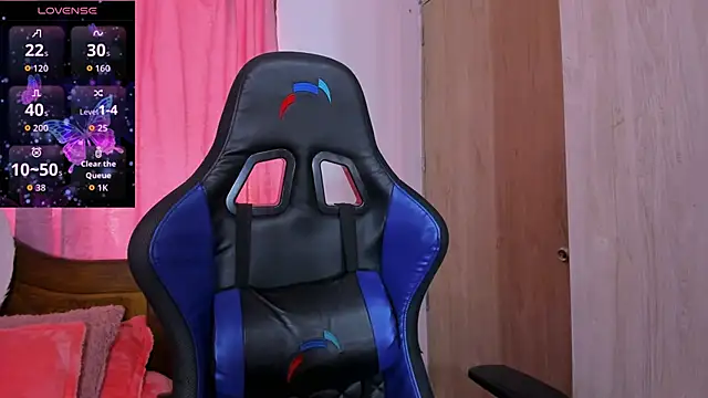 ParisShayk online show from October 31, 2025, 6:09 pm