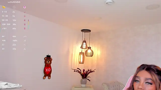 shantallknowless online show from September 17, 2025, 8:10 pm