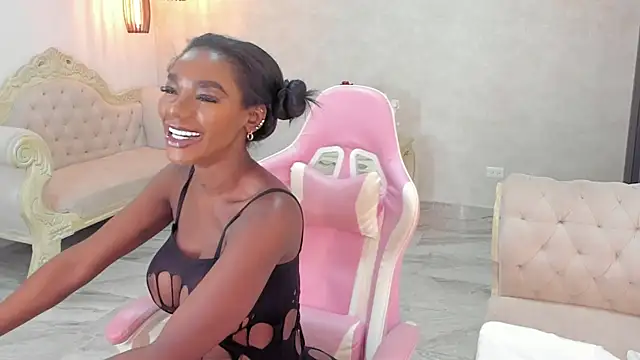 shantallknowless online show from July 5, 2026, 6:26 pm