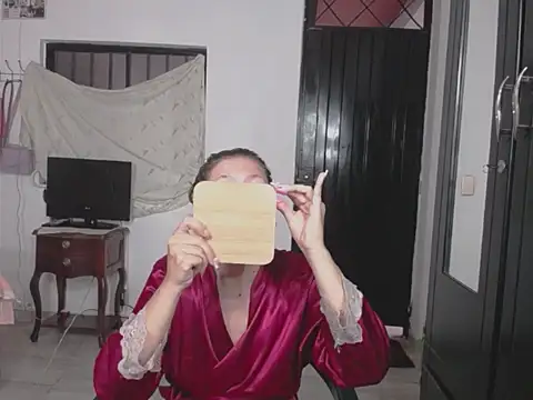 Linda naomy online show from February 24, 2026, 7:45 pm