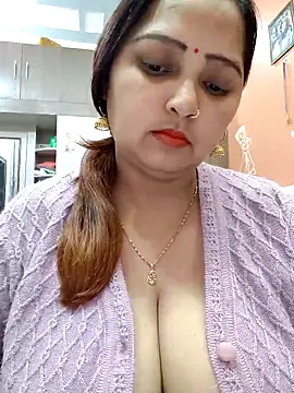 Dianaa9 online show from February 24, 2025, 5:42 pm
