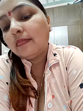 Dianaa9 online show from February 26, 2025, 10:47 am