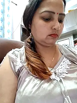 Dianaa9 online show from March 6, 2025, 3:02 pm