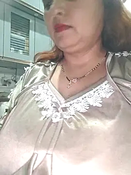 Dianaa9 online show from March 12, 2026, 2:12 pm