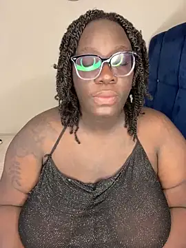 Toomuch Squirt online show from December 15, 2024, 4:40 am