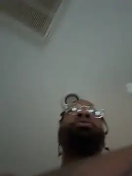 curvedicbandit6 2 online show from April 6, 2026, 11:05 pm