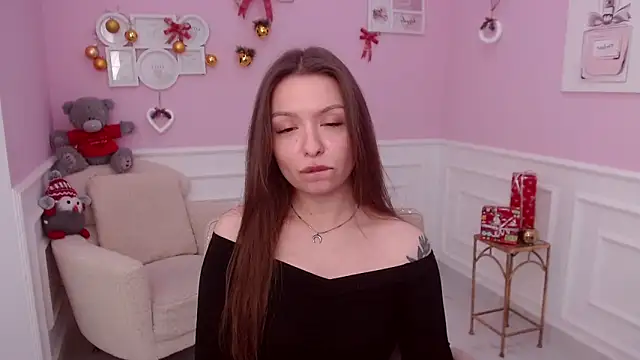 LucySkilar online show from December 24, 2024, 8:00 am