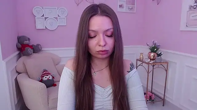 LucySkilar online show from February 20, 2025, 11:53 am