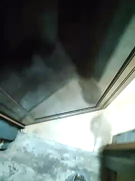 Brown Munda047 online show from March 23, 2025, 7:42 am