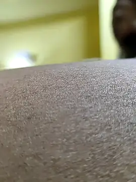 Brown Munda047 online show from October 4, 2025, 6:06 pm