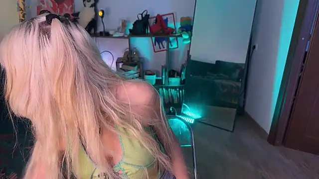 Eerectioneering online show from October 4, 2025, 12:25 pm