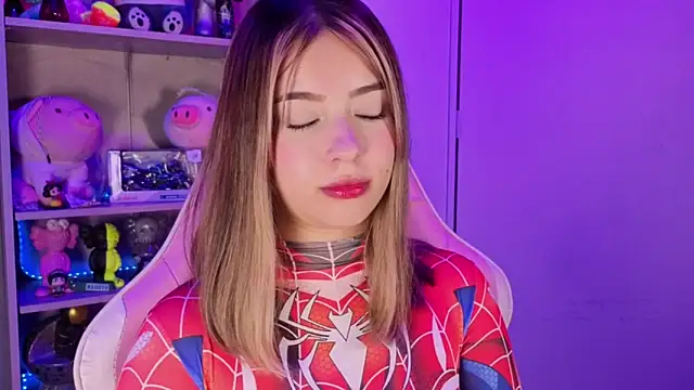 EmilyMiller  online show from March 23, 2026, 2:32 pm