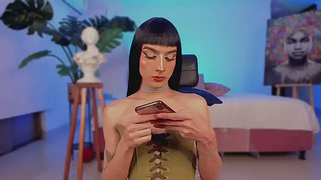 Taylor  foxxx online show from February 18, 2025, 7:21 am