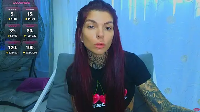 tattooedBabyy online show from June 4, 2026, 10:32 am