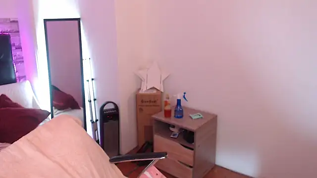 camila delarosa online show from September 20, 2025, 12:06 pm