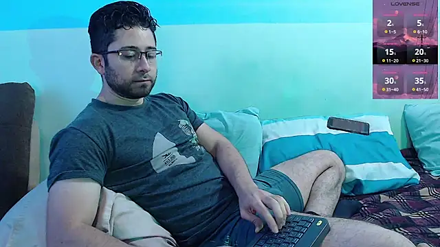 teddy foster online show from March 10, 2025, 12:48 pm