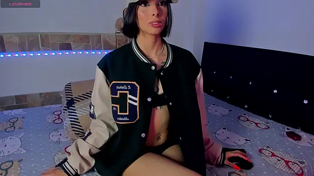 ChloeAddamss online show from September 25, 2025, 5:33 am