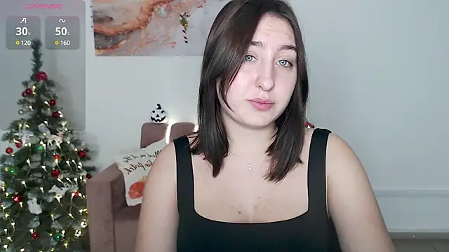 ElmiraPowers online show from December 30, 2024, 3:13 pm