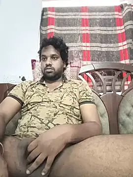 Snapshot of Dinesh2151@xh chatting on August 4, 2026, 4:37 am Dinesh2151xh online show from August 4, 2026, 4:37 am