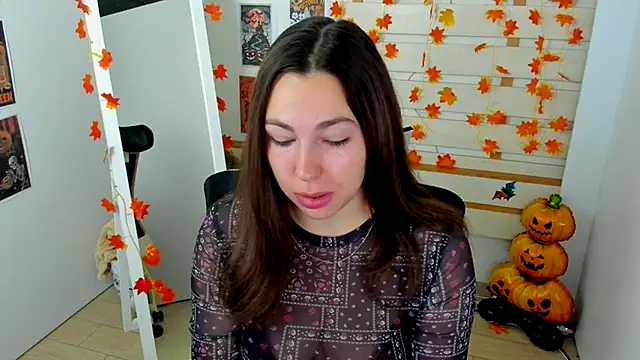 Lexy flower online show from October 22, 2025, 5:41 am