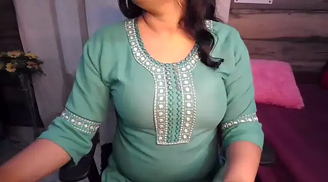 Trezza online show from December 17, 2024, 6:53 pm