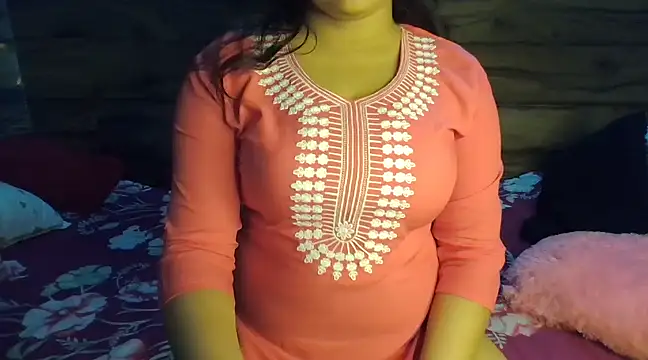 Trezza online show from March 21, 2025, 5:34 pm