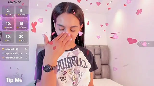 martina mancini online show from January 13, 2025, 6:38 pm