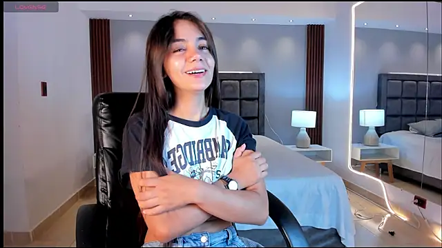 martina mancini online show from February 21, 2025, 1:00 pm