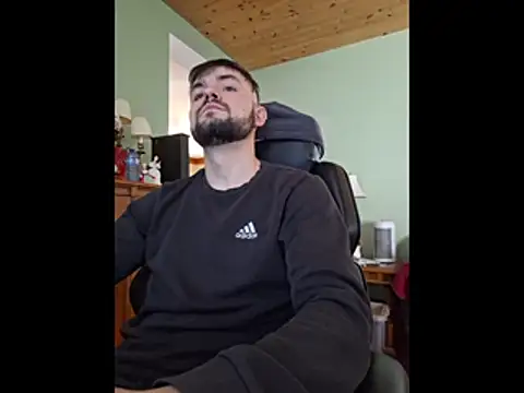 Mitchums online show from February 5, 2026, 7:40 pm