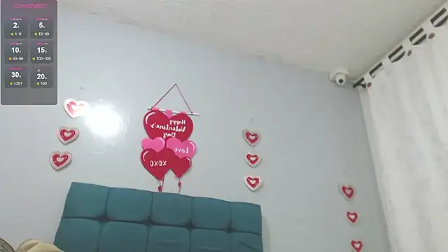 Snapshot of AichaBrown chatting on February 21, 2025, 2:16 pm AichaBrown online show from February 21, 2025, 2:16 pm